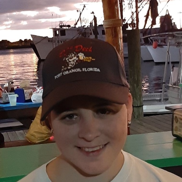 Meet your Posher, Ilona - Picture 1 of 1